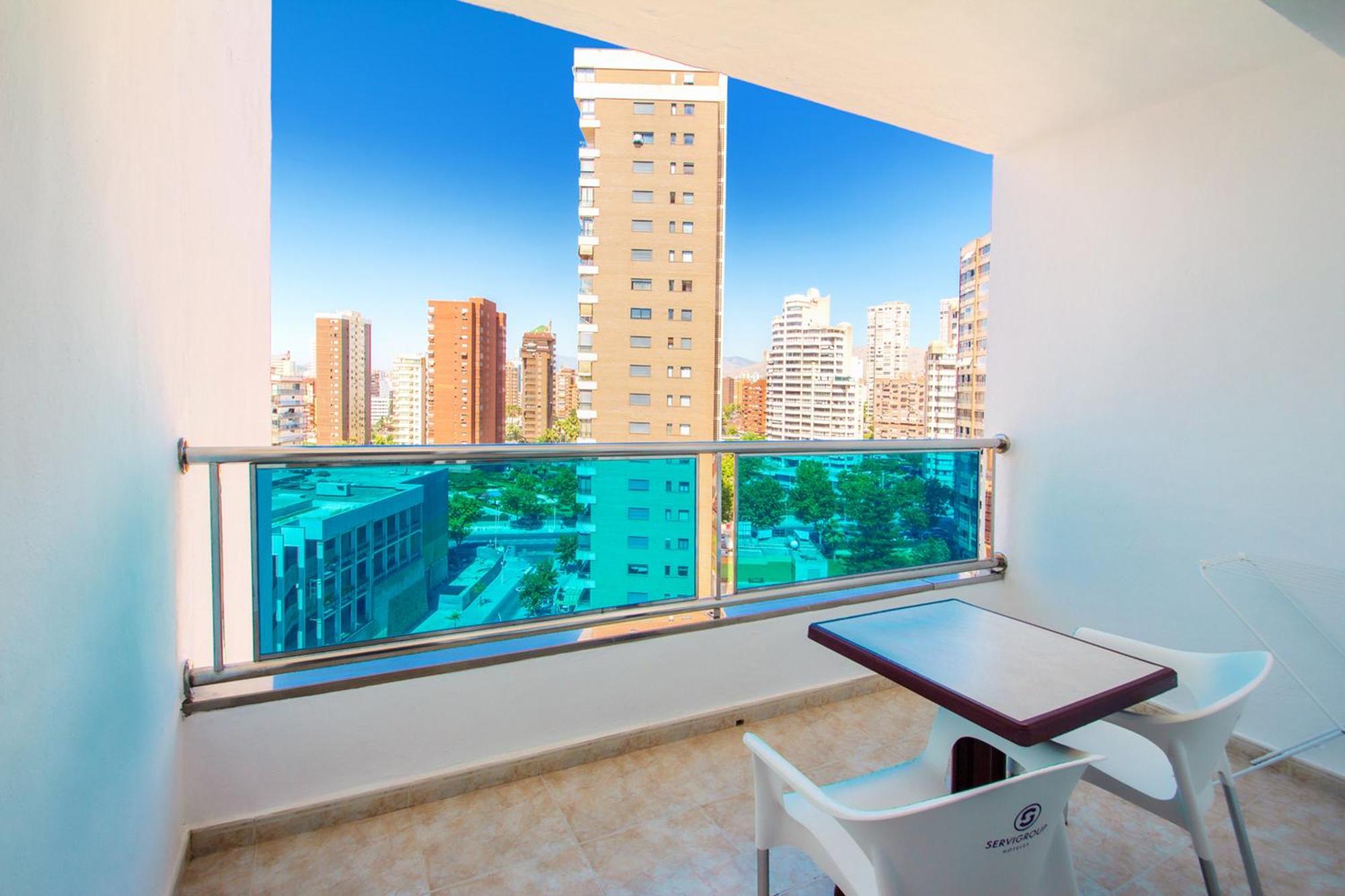 Hotel Servigroup Castilla Бенідорм Номер фото